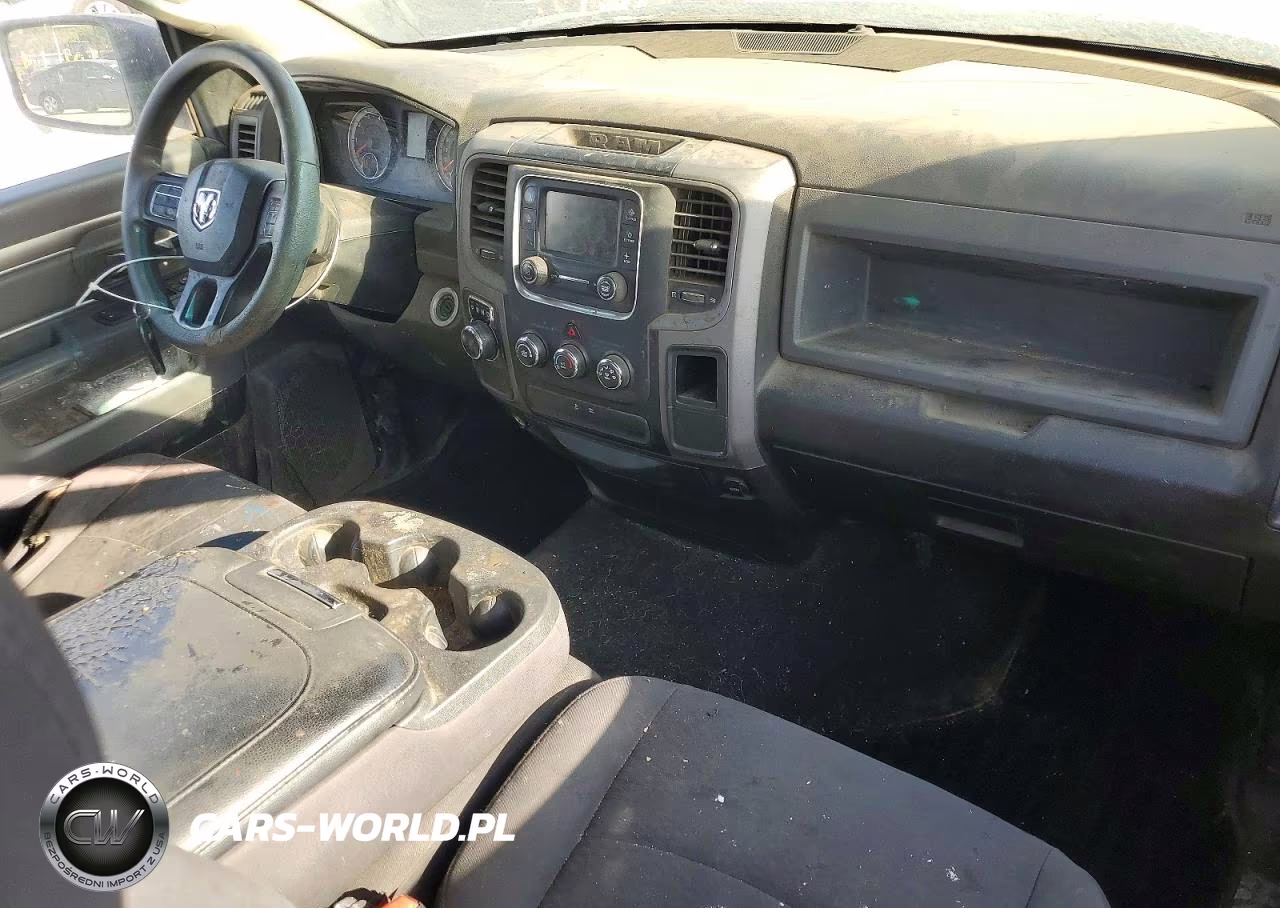 2019 Ram 1500 Classic Tradesman VIN:3C6JR6DG9KG502340 - 8