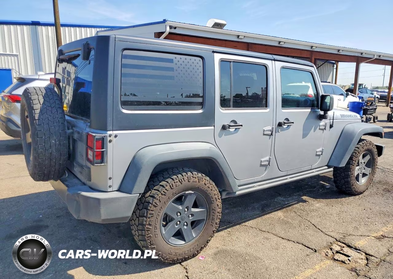 2016 Jeep Wrangler Unlimited Sport VIN:1C4BJWDG1GL114078 - 3