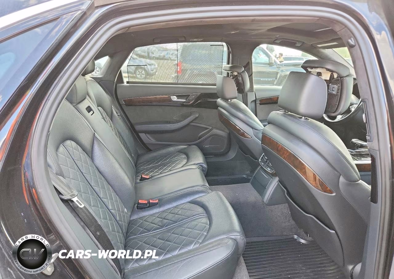 2015 Audi A8 L Quattro VIN:WAU32AFD3FN037091 - 10