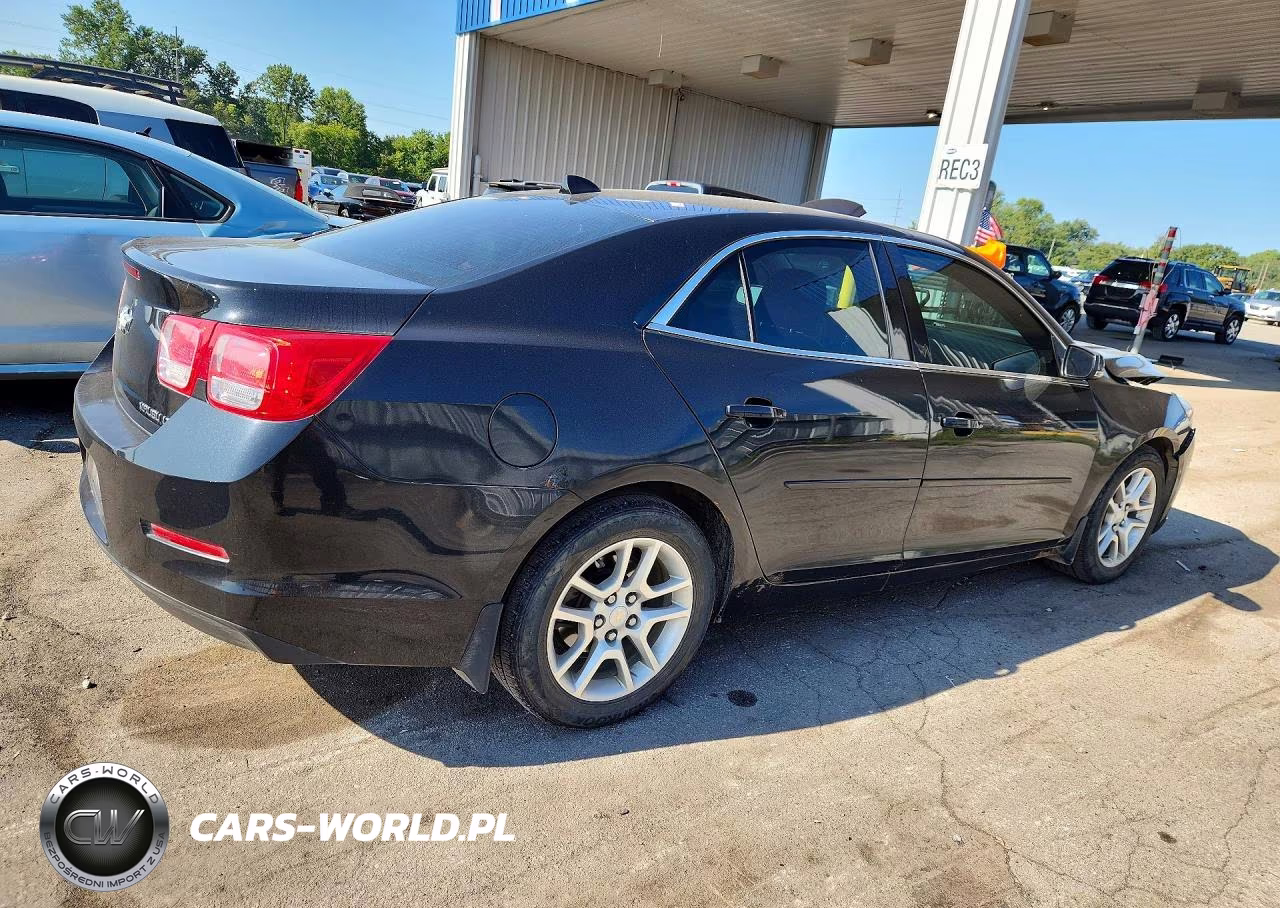 2013 Chevrolet Malibu 1Lt VIN:1G11C5SA0DF354482 - 3