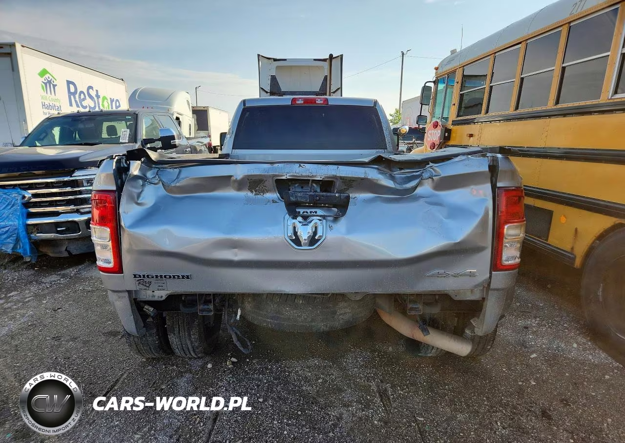 2023 Ram 3500 VIN:3C63RRHL4PG644961 - 6