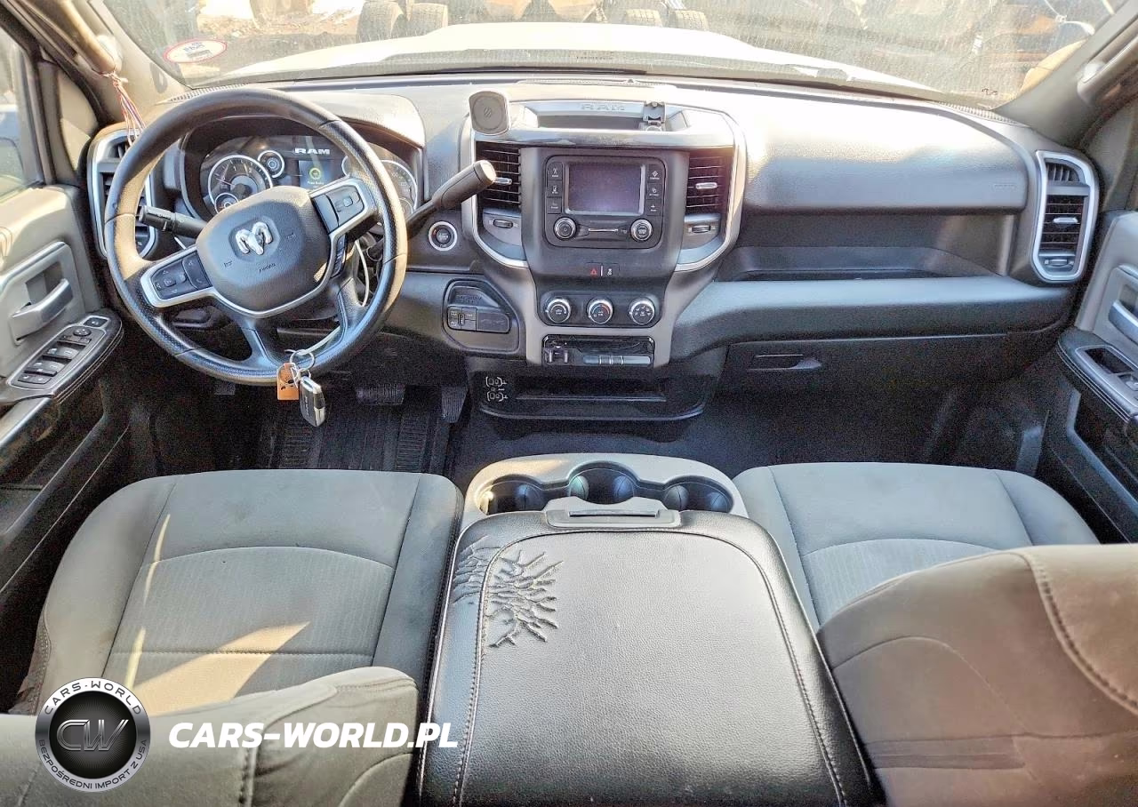 2023 Ram 3500 VIN:3C63RRHL4PG644961 - 8