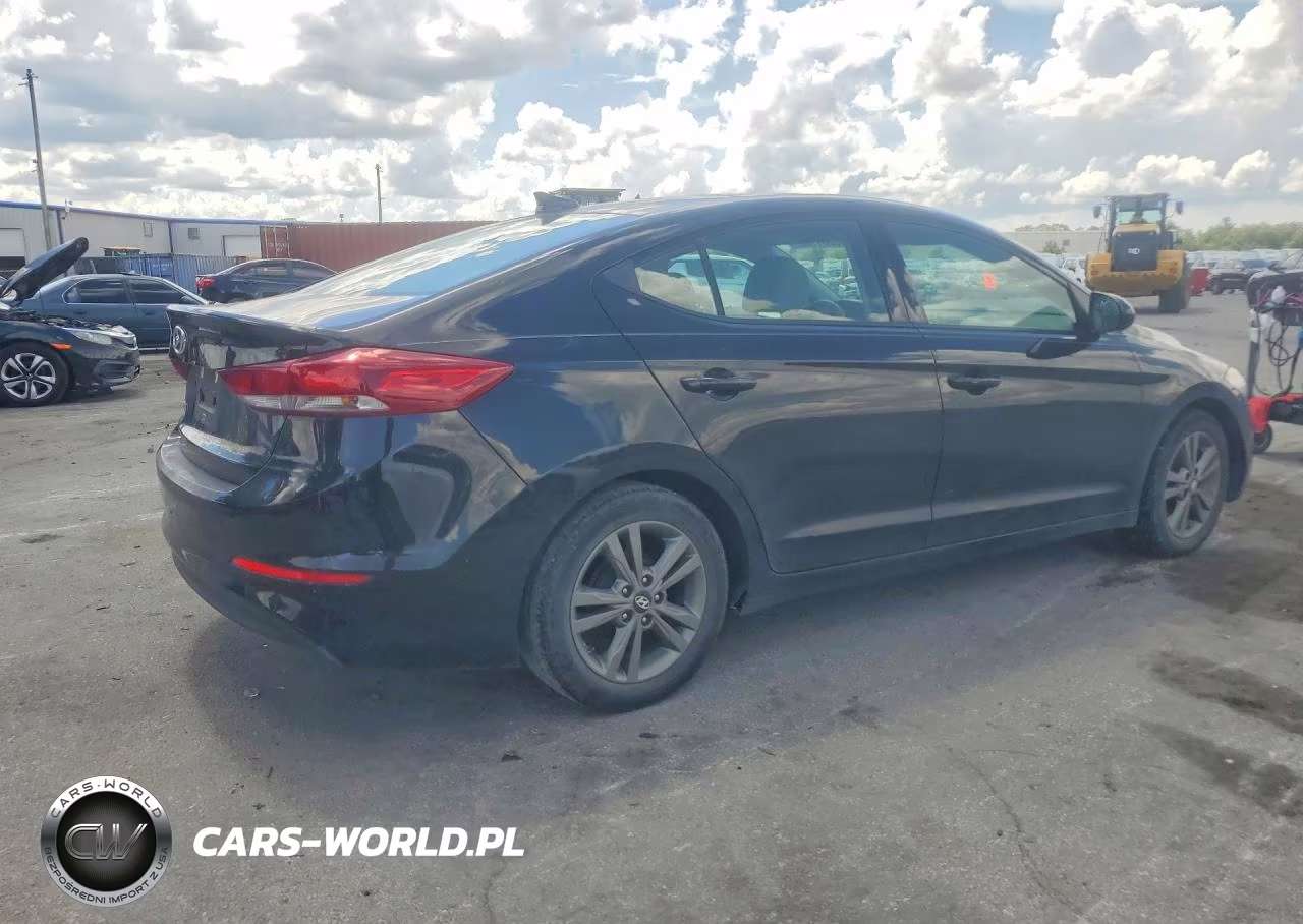 2017 Hyundai Elantra Se VIN:5NPD84LF5HH046004 - 3