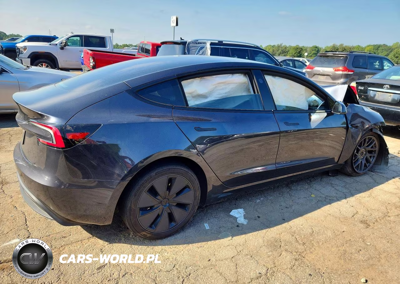 2024 Tesla Model 3 VIN:5YJ3E1EA7RF739743 - 3