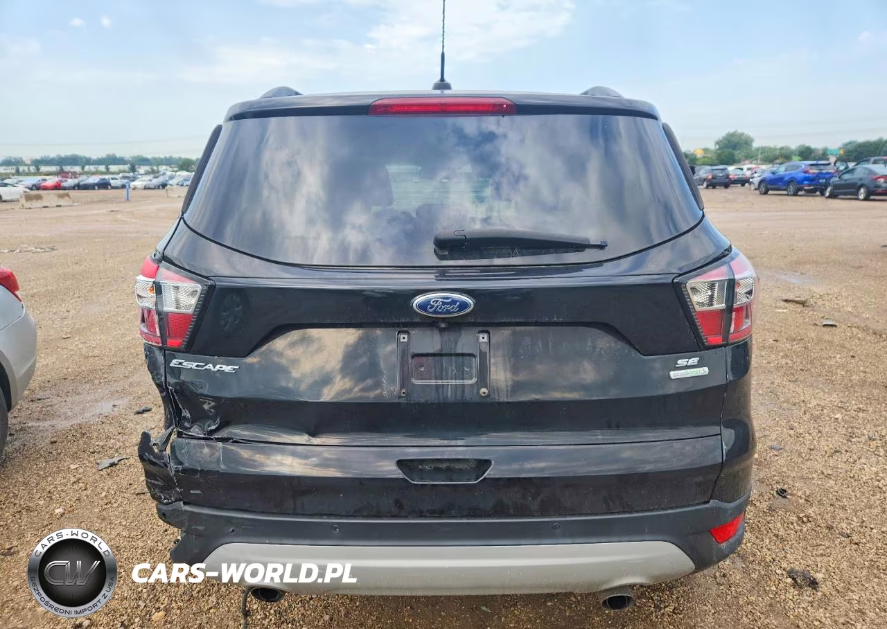 2017 Ford Escape Se VIN:1FMCU0GD2HUC22596 - 6