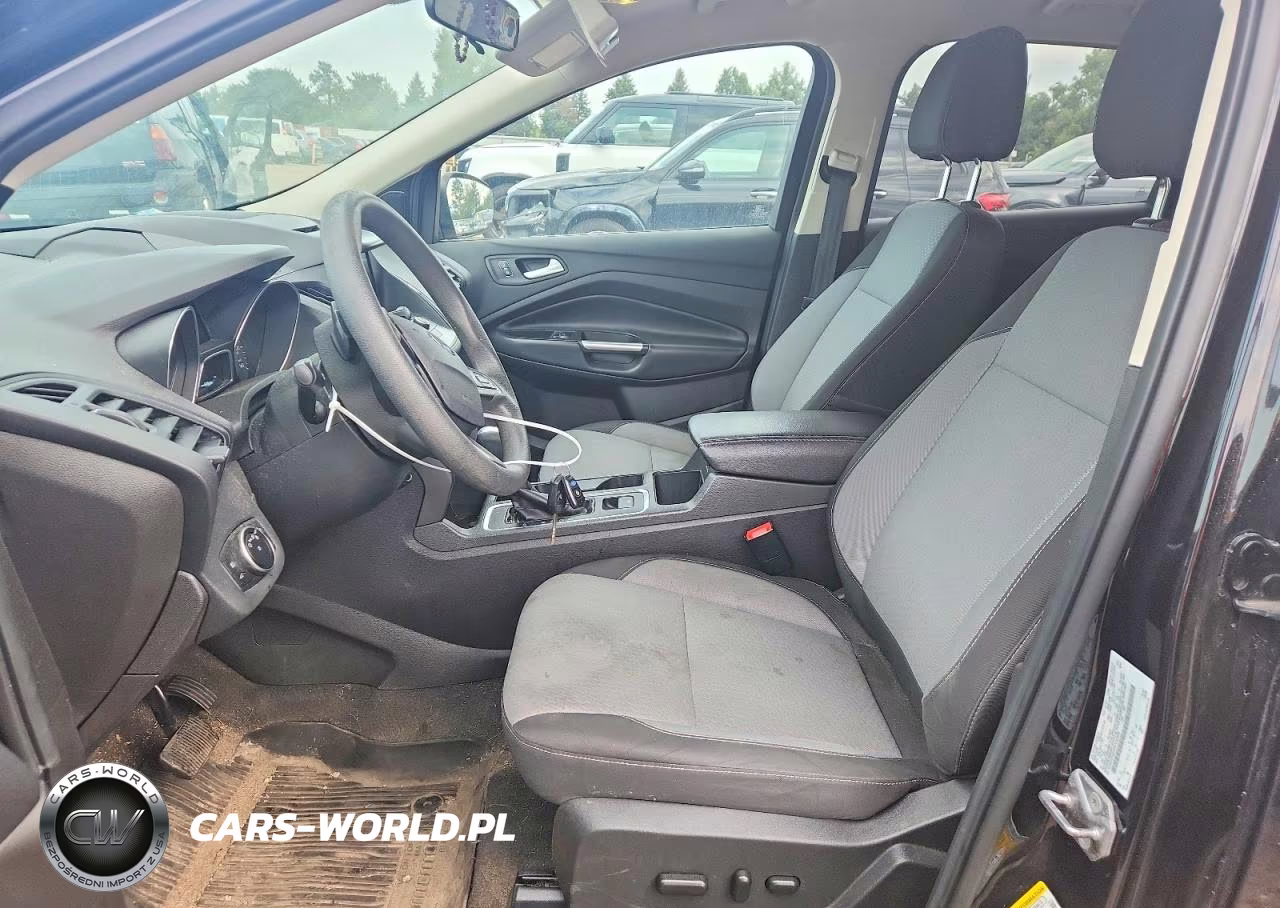 2017 Ford Escape Se VIN:1FMCU0GD2HUC22596 - 7