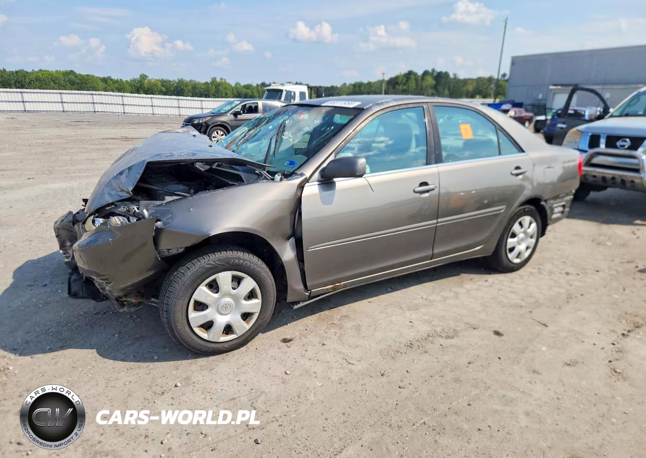 2002 Toyota Camry Le VIN:4T1BE32K72U549812 - 1