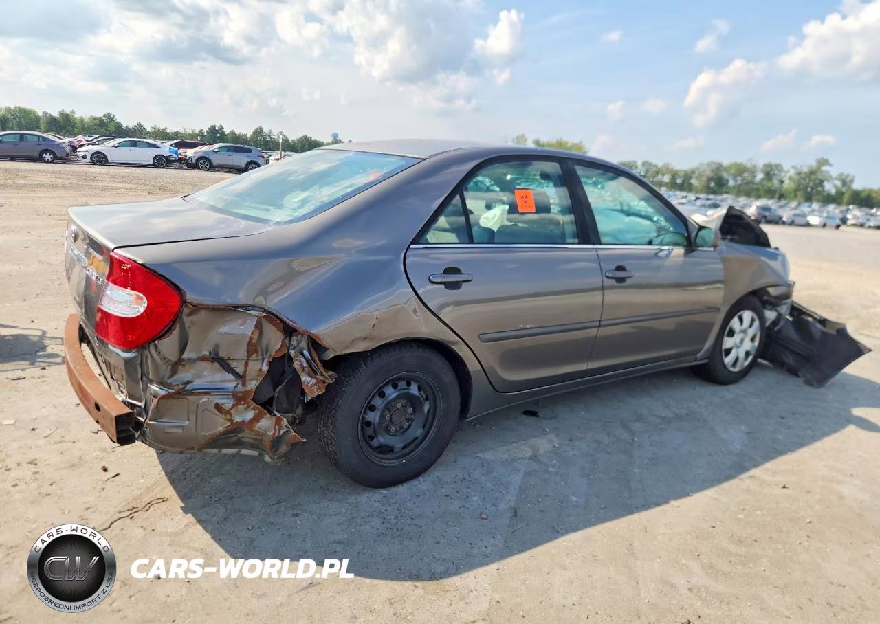 2002 Toyota Camry Le VIN:4T1BE32K72U549812 - 3