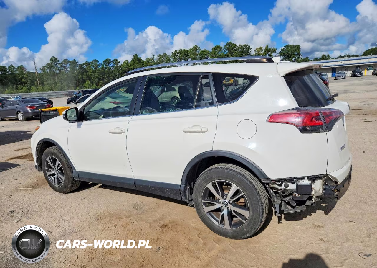 2018 Toyota Rav4 Xle VIN:JTMWFREV8JJ151911 - 2