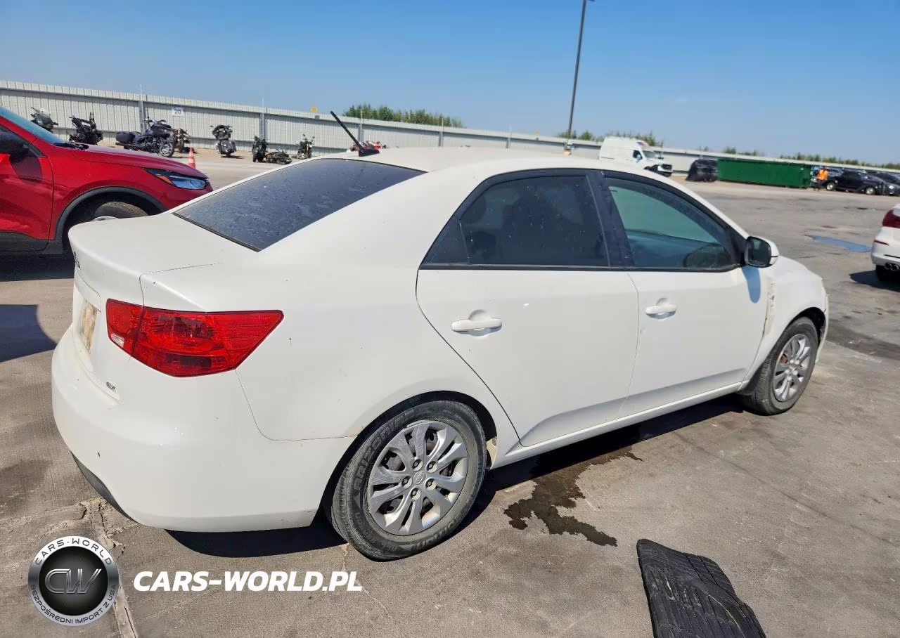 2013 Kia Forte Ex VIN:KNAFU4A26D5737263 - 3