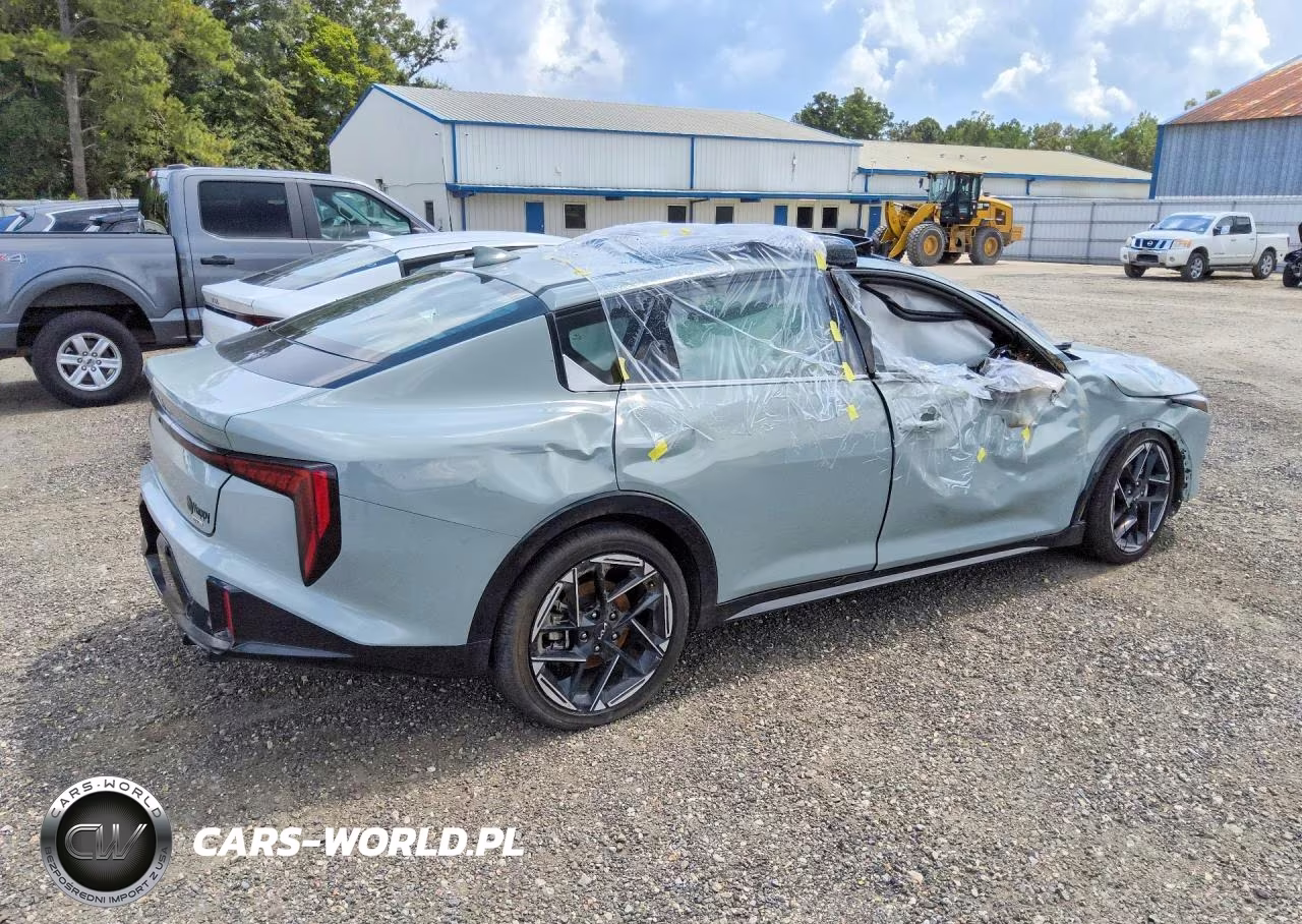 2025 Kia K4 Gt Line VIN:3KPFW4DE6SE250763 - 3