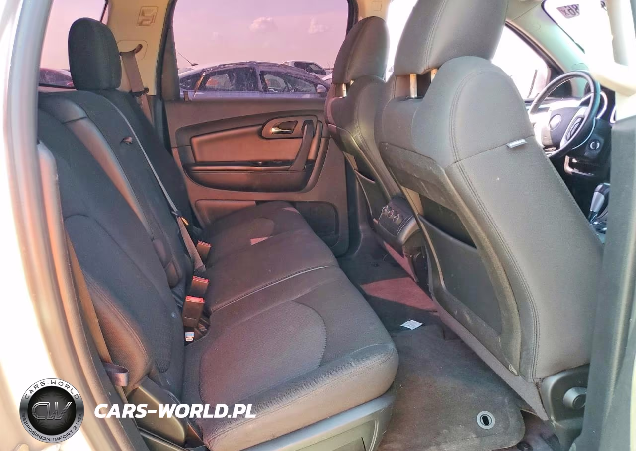 2011 Chevrolet Traverse Lt VIN:1GNKRGED2BJ102293 - 10
