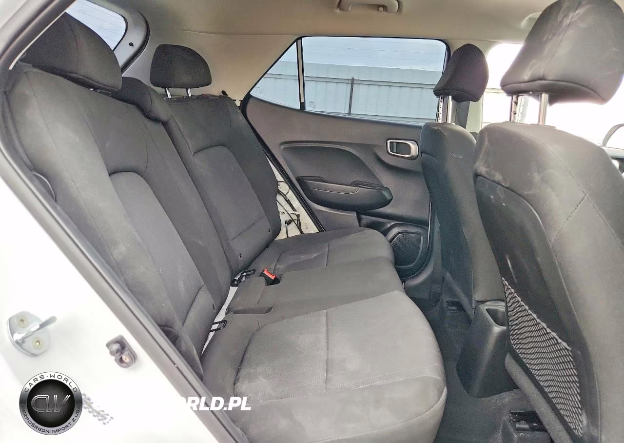 2021 Hyundai Venue Se VIN:KMHRB8A33MU063838 - 10