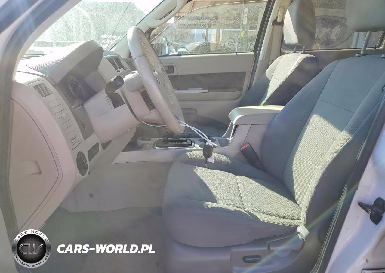 2010 Ford Escape Hybrid VIN:1FMCU4K35AKB30261 - 7