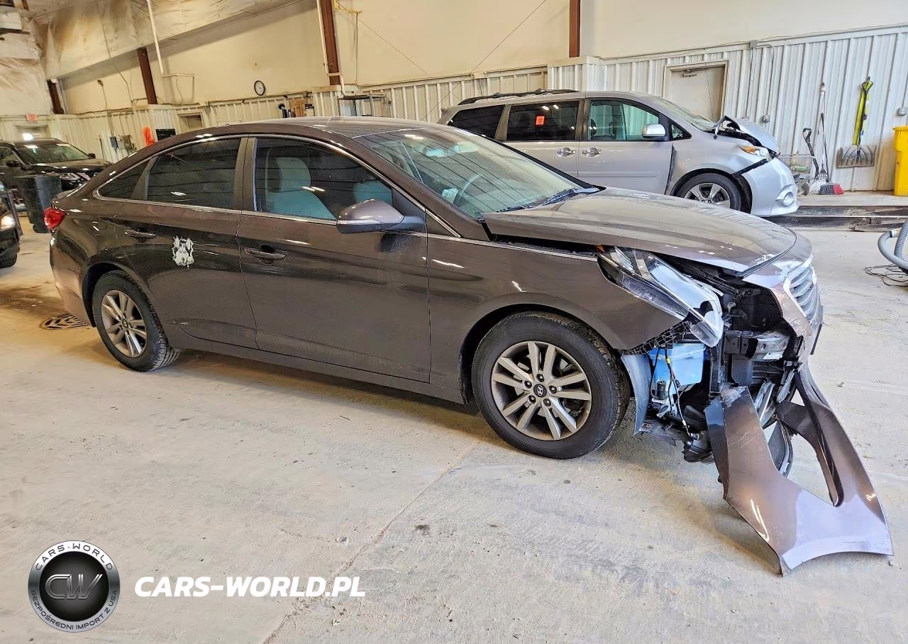 2016 Hyundai Sonata Eco VIN:5NPE24AA6GH375970 - 4