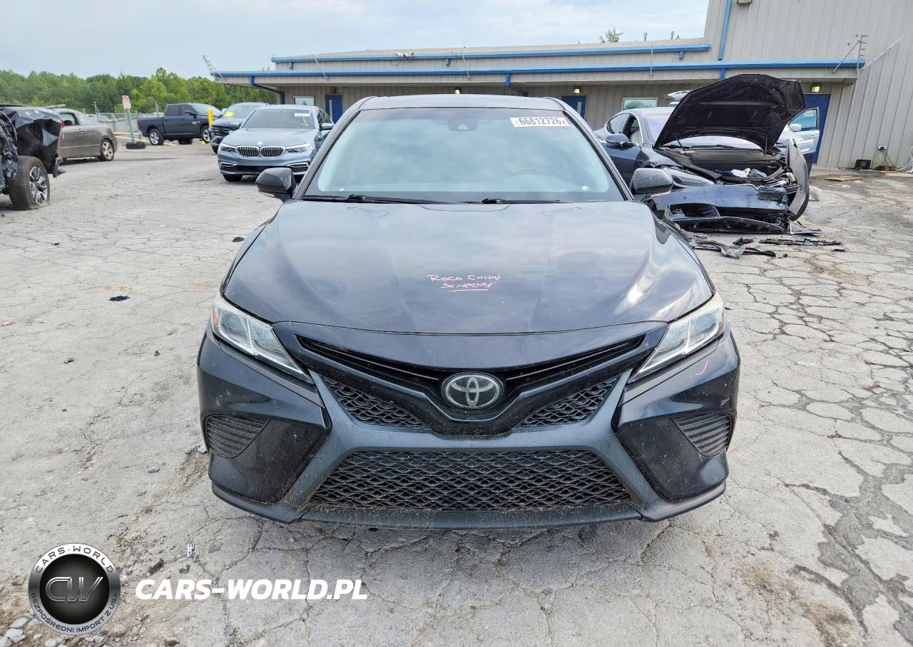 2019 Toyota Camry Se VIN:4T1B11HK6KU846156 - 5
