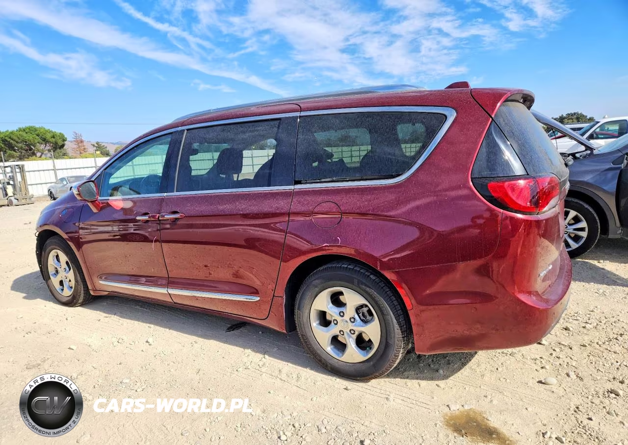 2018 Chrysler Pacifica Hybrid Limited VIN:2C4RC1N71JR229658 - 2