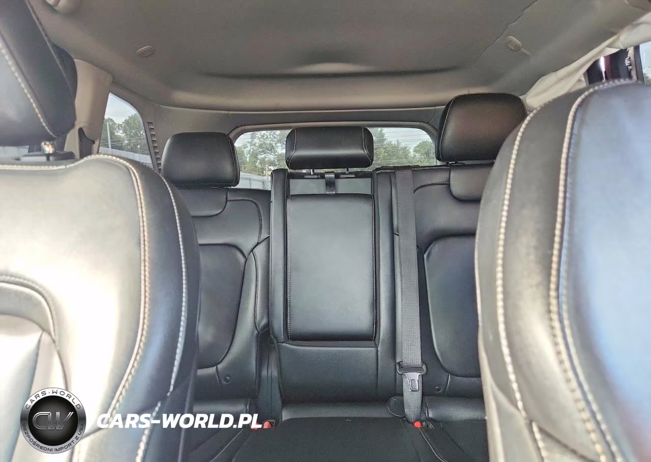 2023 Jeep Grand Cherokee Limited VIN:1C4RJGBG5PC525880 - 10