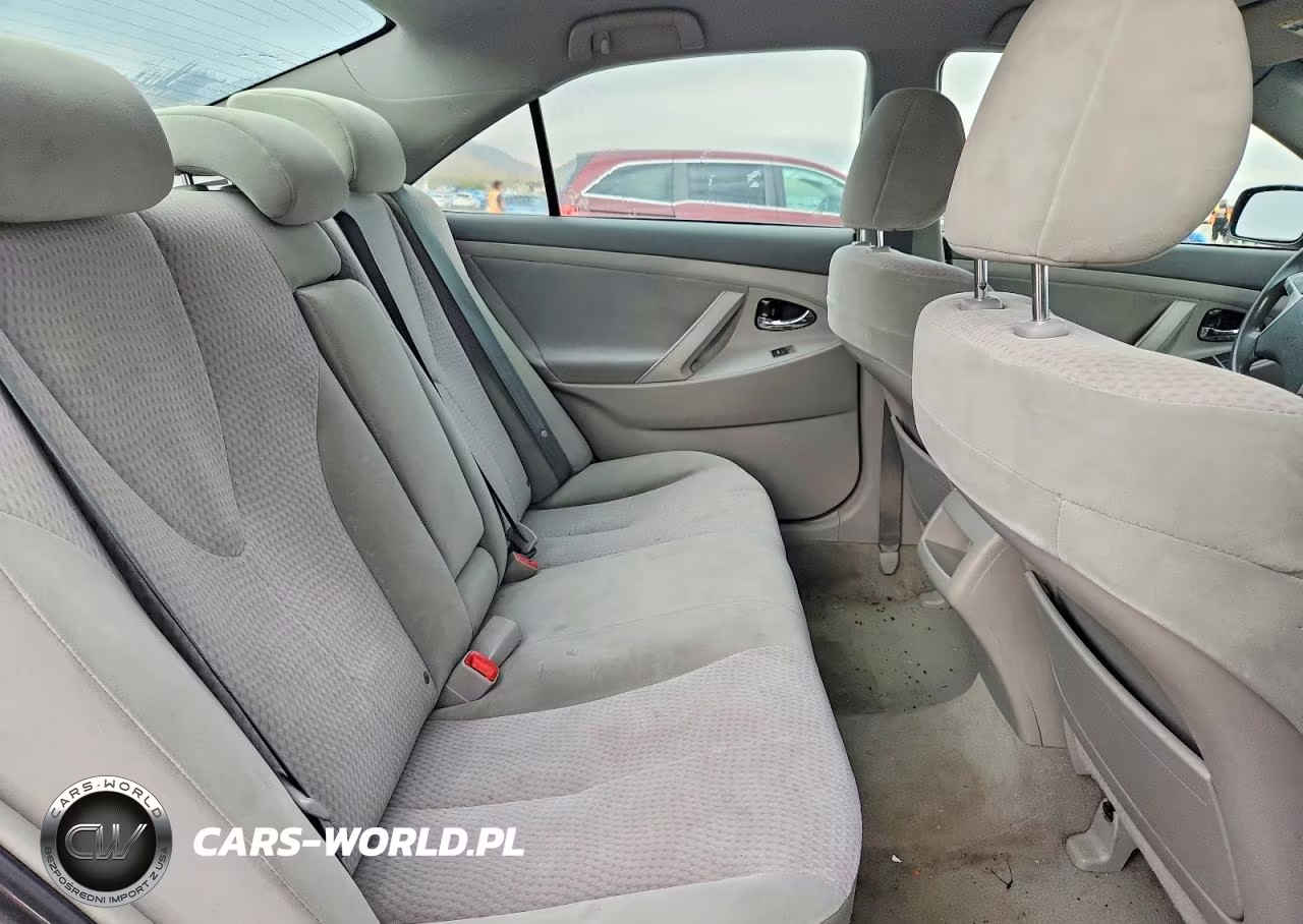 2011 Toyota Camry Le VIN:4T1BF3EK2BU632475 - 10