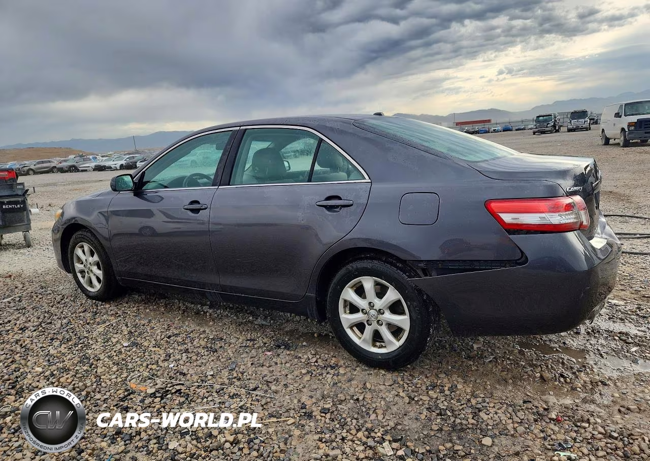 2011 Toyota Camry Le VIN:4T1BF3EK2BU632475 - 2