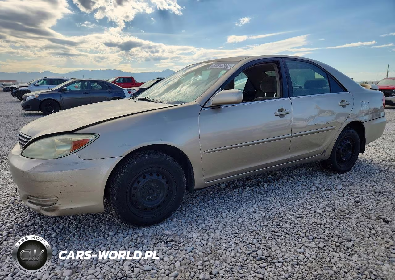 2004 Toyota Camry Le