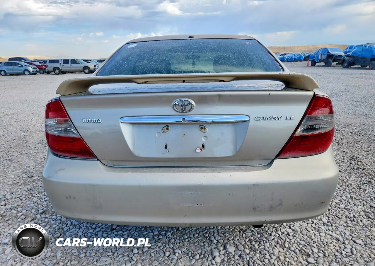 2004 Toyota Camry Le VIN:JTDBE32K740273890 - 6