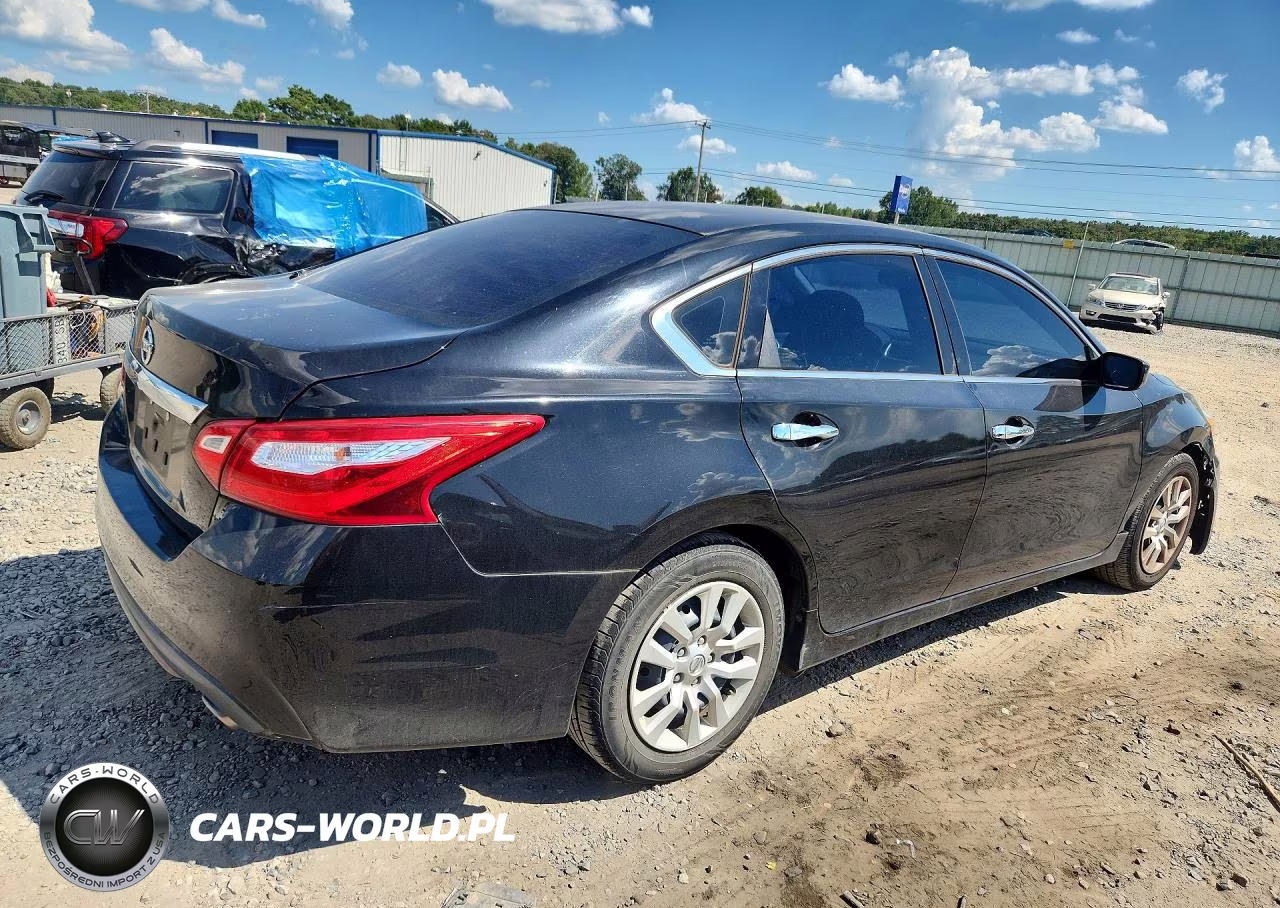 2017 Nissan Altima 2.5 S VIN:1N4AL3AP1HN335037 - 3