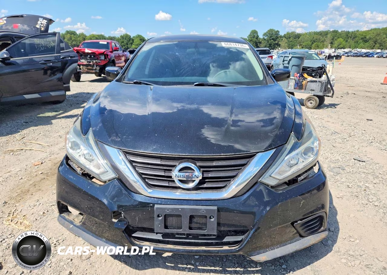 2017 Nissan Altima 2.5 S VIN:1N4AL3AP1HN335037 - 5
