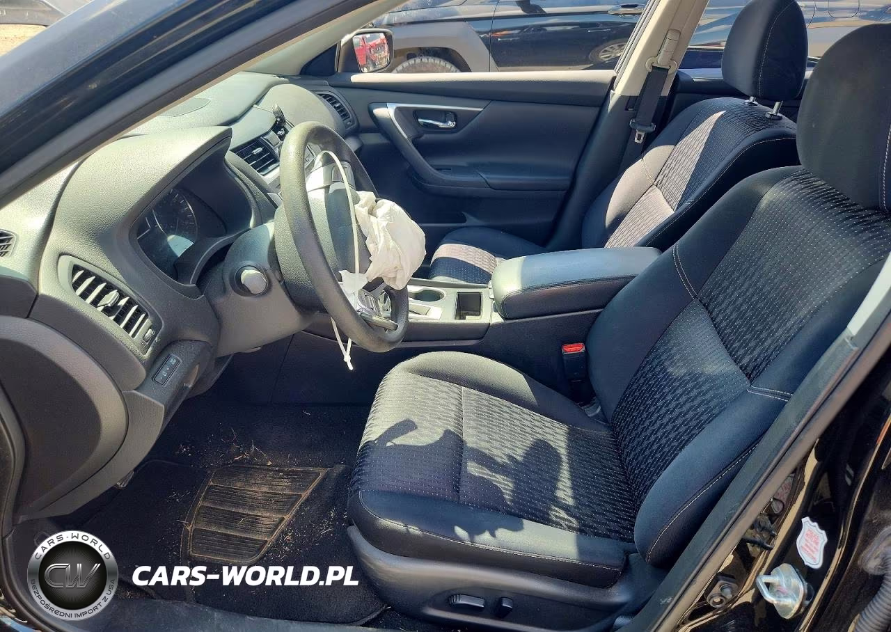 2017 Nissan Altima 2.5 S VIN:1N4AL3AP1HN335037 - 7