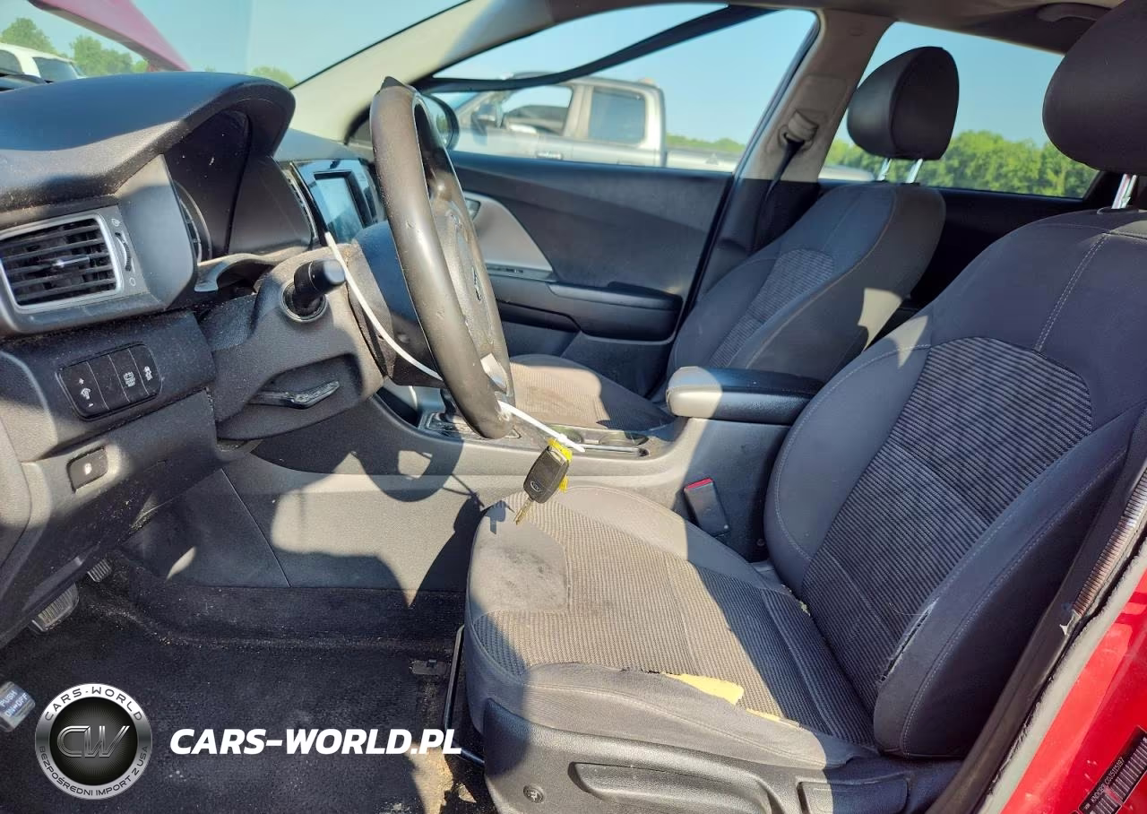 2018 Kia Niro Fe VIN:KNDCB3LC0J5115197 - 7