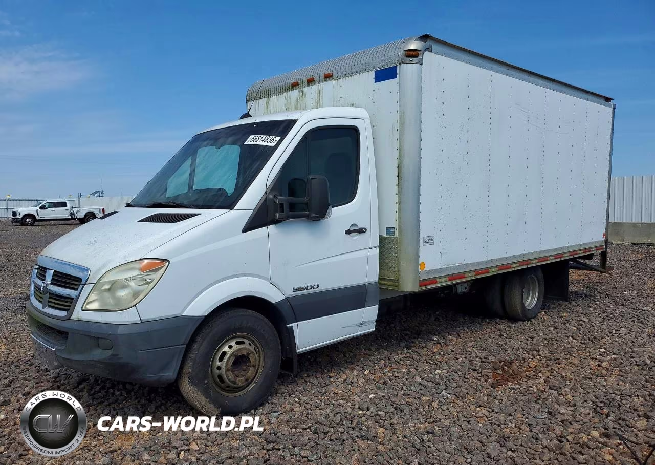2007 Dodge Sprinter Box Truck