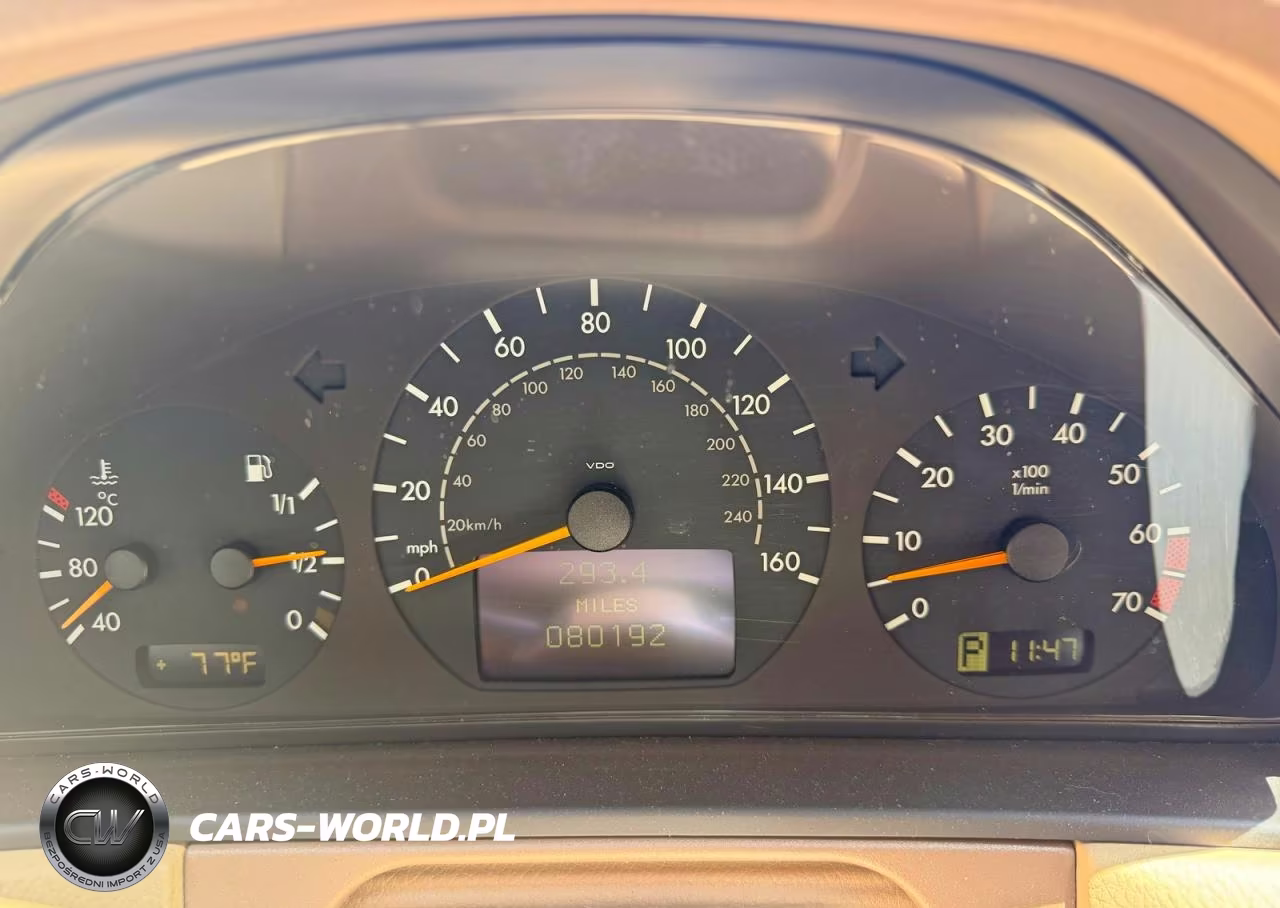2000 Mercedes-Benz E 430 VIN:WDBJF70J7YB018627 - 8
