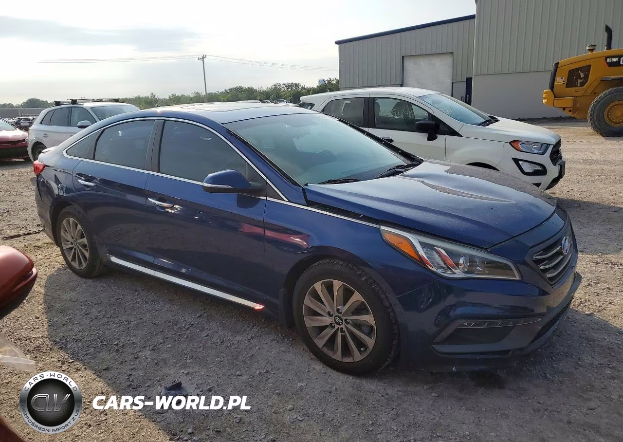 2017 Hyundai Sonata Sport VIN:5NPE34AF4HH477939 - 4