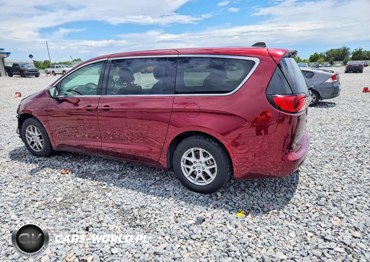 2022 Chrysler Voyager Lx VIN:2C4RC1CG3NR226964 - 2