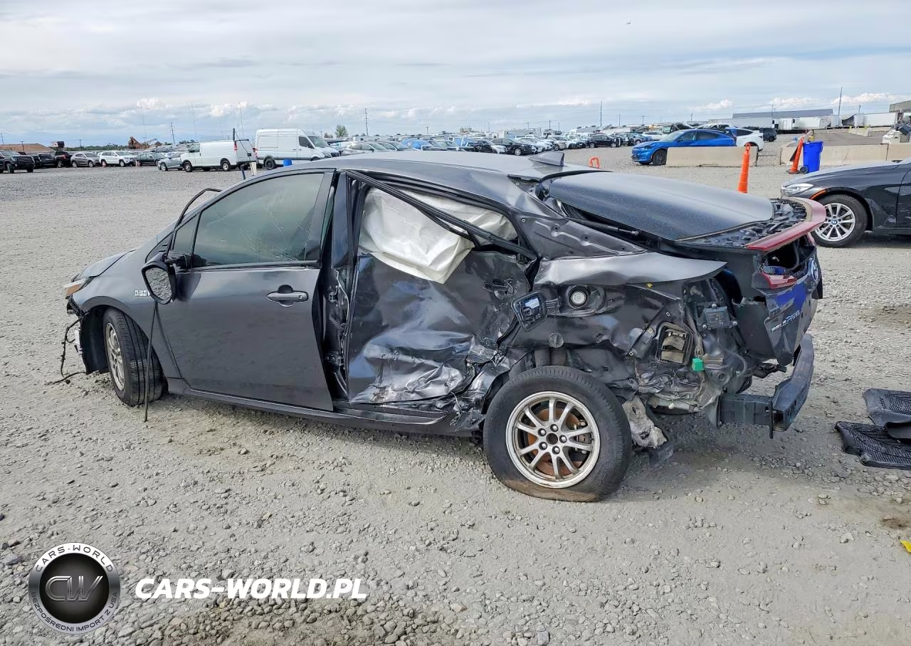 2020 Toyota Prius Prime Limited VIN:JTDKARFP3L3121686 - 2