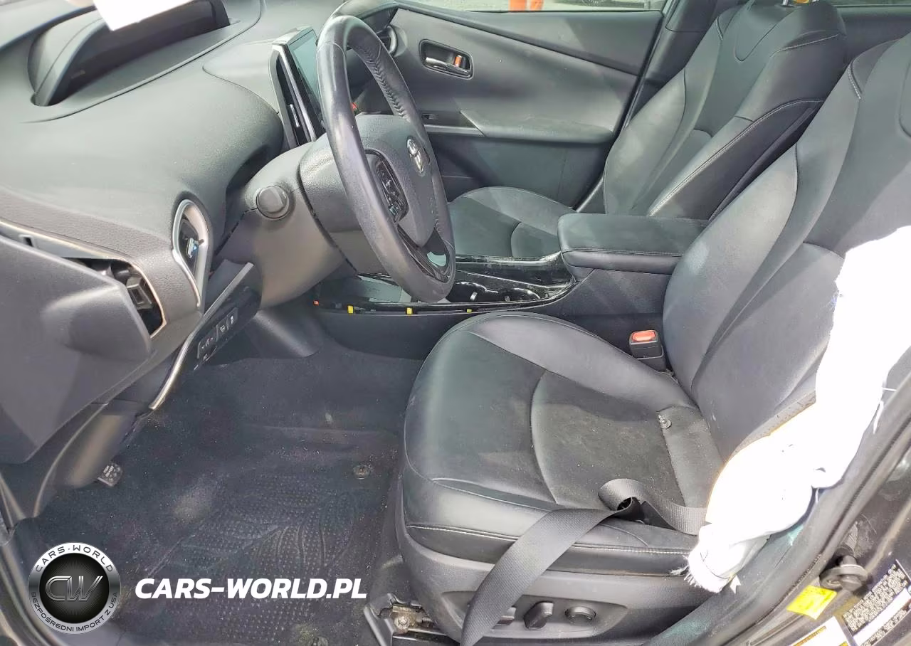 2020 Toyota Prius Prime Limited VIN:JTDKARFP3L3121686 - 7