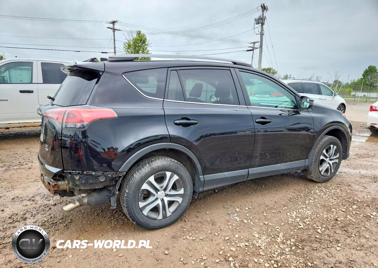 2017 Toyota Rav4 Le VIN:2T3BFREV6HW671700 - 3