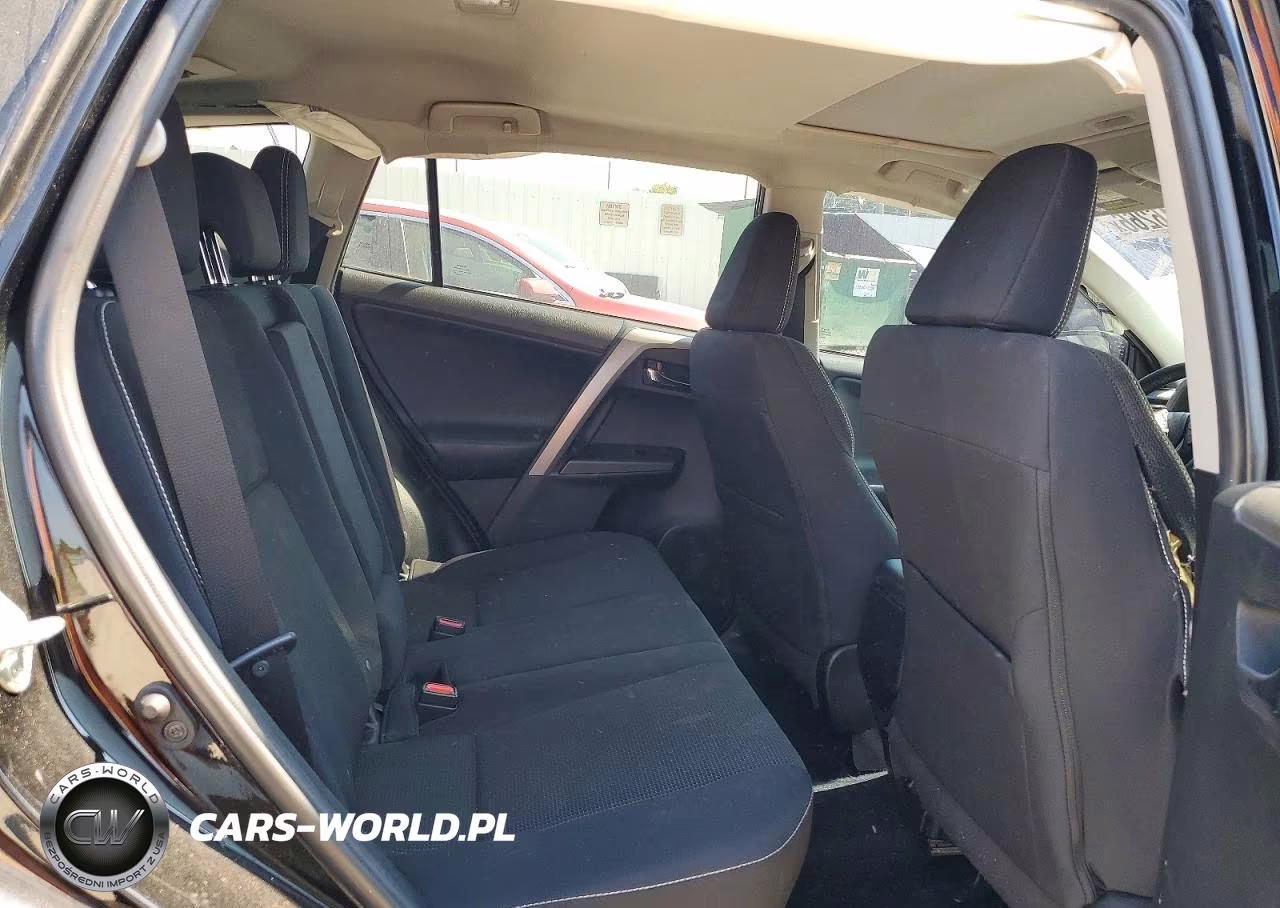 2018 Toyota Rav4 Xle VIN:2T3RFREV7JW828896 - 11