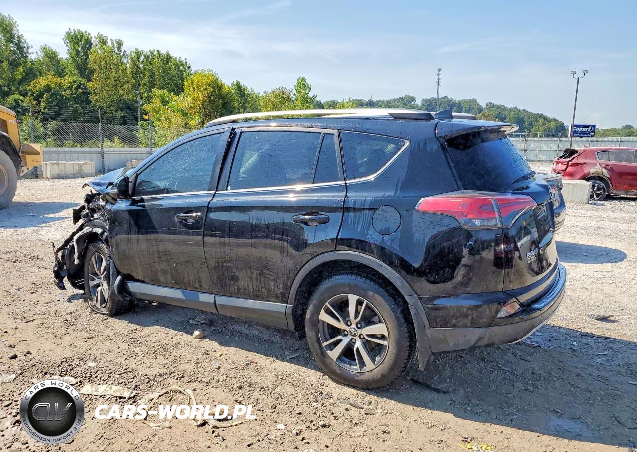 2018 Toyota Rav4 Xle VIN:2T3RFREV7JW828896 - 2