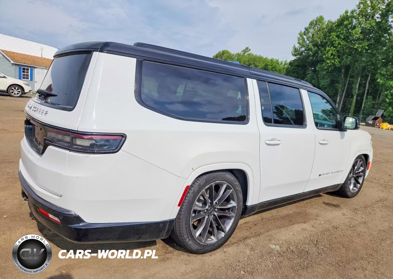 2024 Jeep Grand Wagoneer L Series Ii 4X4 VIN:1C4SJSFP8RS186202 - 3