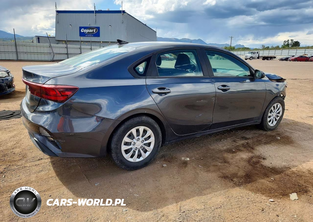 2024 Kia Forte Lx VIN:3KPF24AD7RE697698 - 3