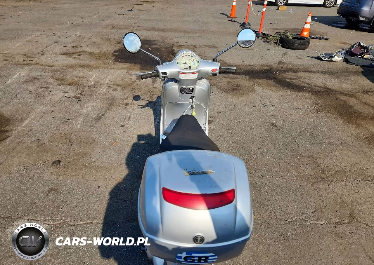 2009 Vespa Lx 150 VIN:ZAPM448F595017672 - 6
