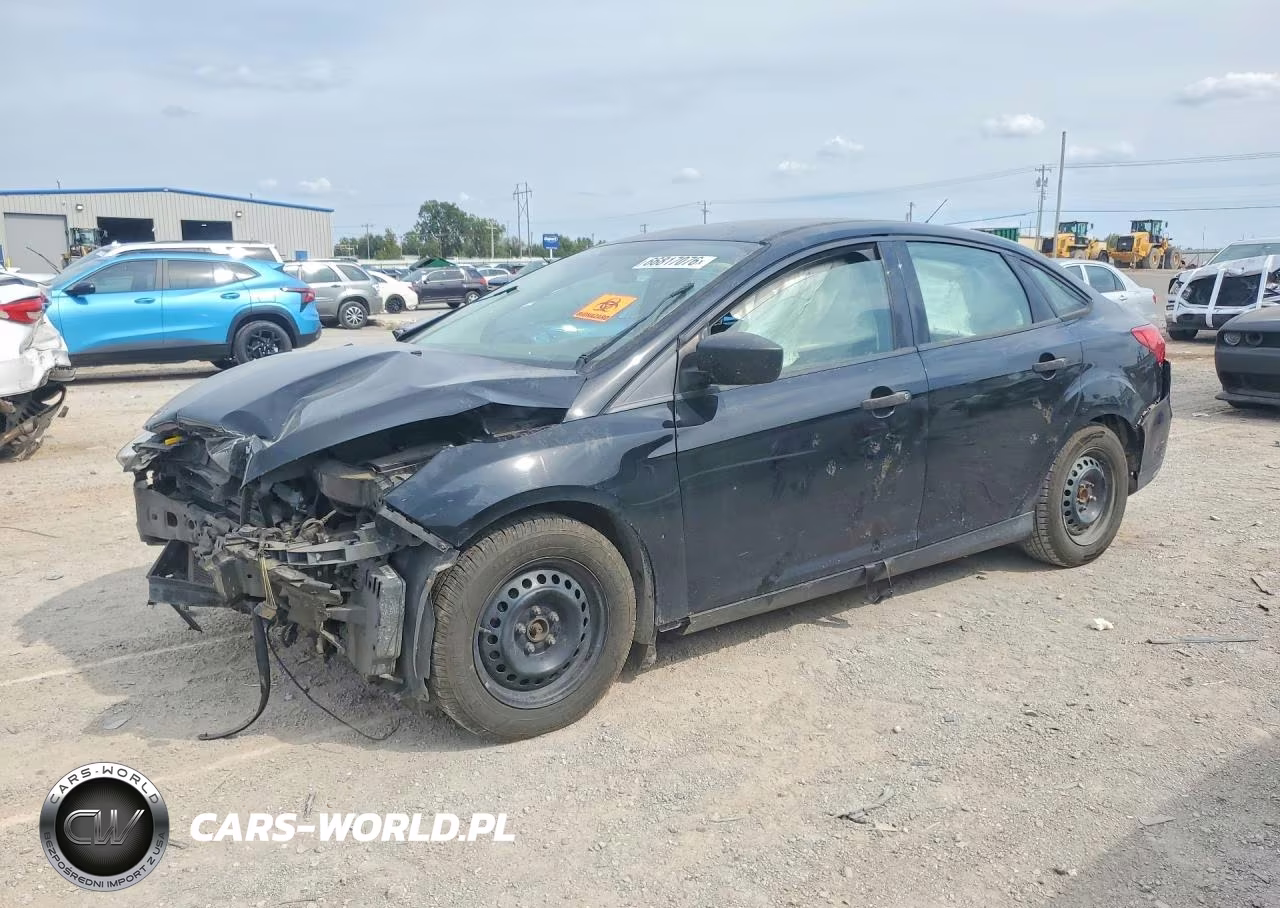 2018 Ford Focus S VIN:1FADP3E24JL209739 - 1
