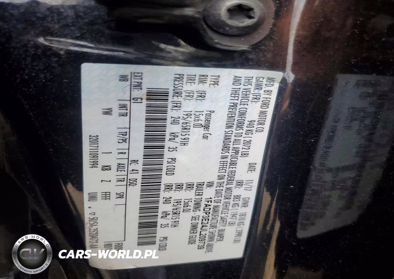 2018 Ford Focus S VIN:1FADP3E24JL209739 - 12