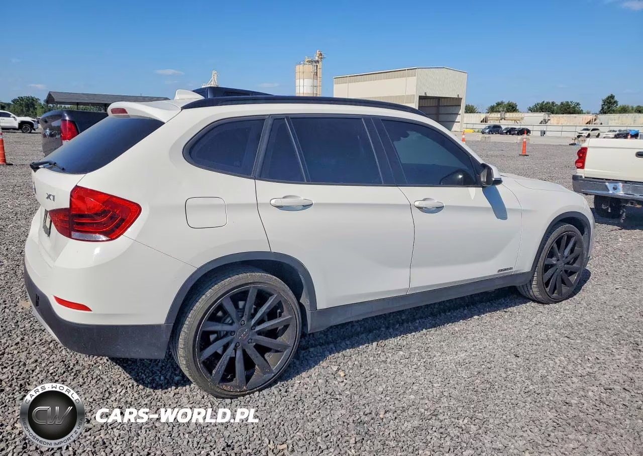 2014 BMW X1 Sdrive28I VIN:WBAVM1C54EVW55437 - 3