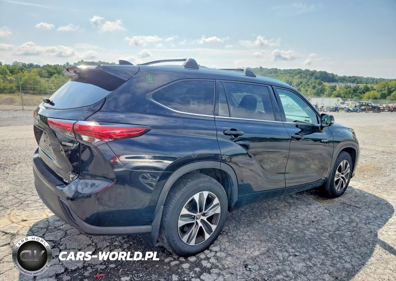 2021 Toyota Highlander Hybrid Xle VIN:5TDGBRCHXMS514326 - 3