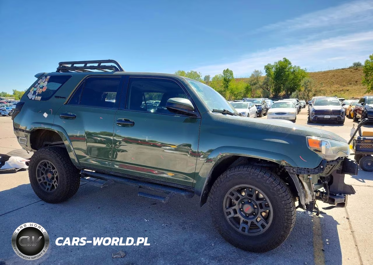 2020 Toyota 4Runner Trd Pro VIN:JTEBU5JR7L5771758 - 4