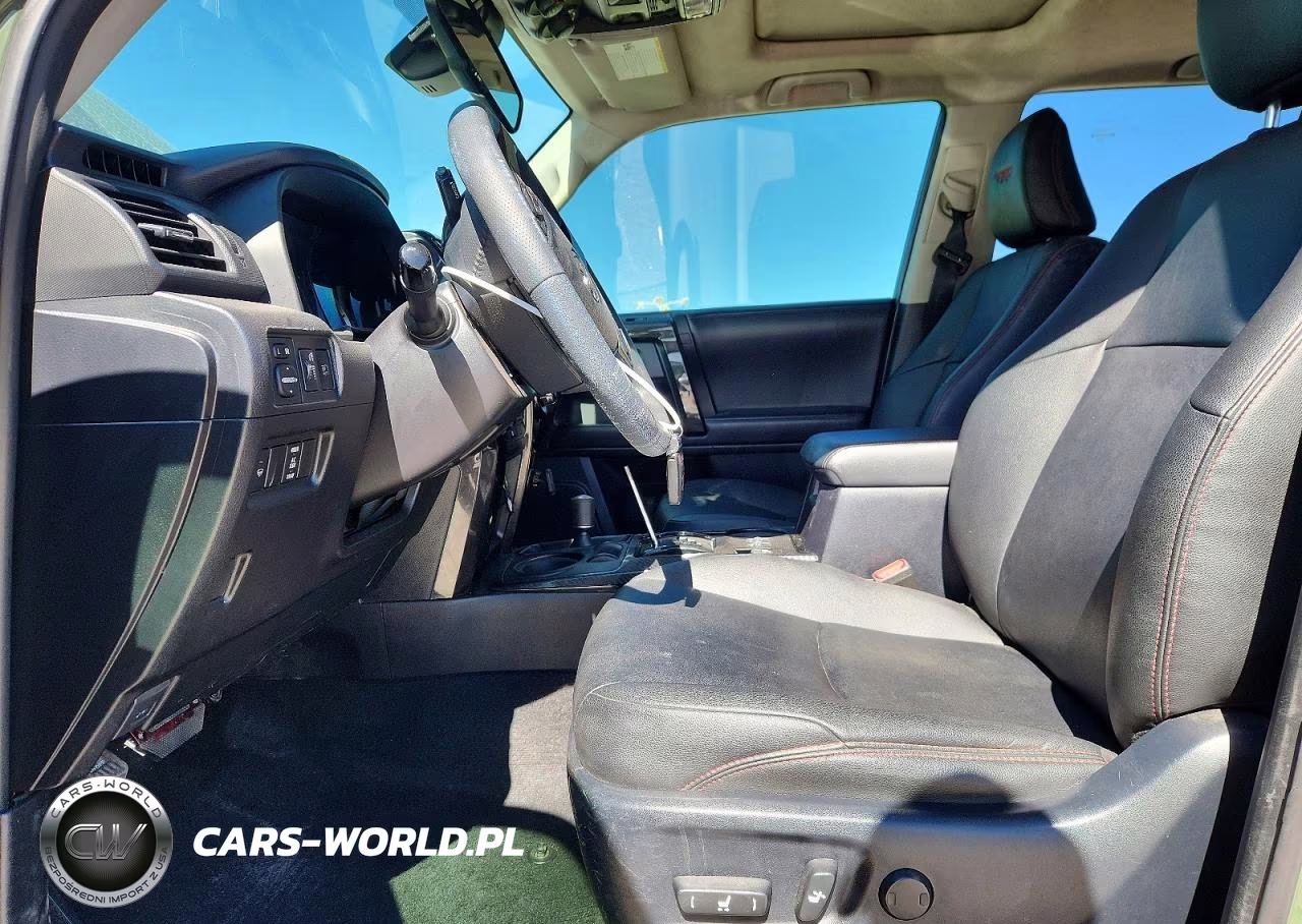 2020 Toyota 4Runner Trd Pro VIN:JTEBU5JR7L5771758 - 7