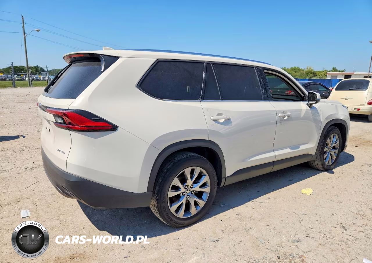 2024 Toyota Grand Highlander Xle VIN:5TDAAAB57RS048394 - 3