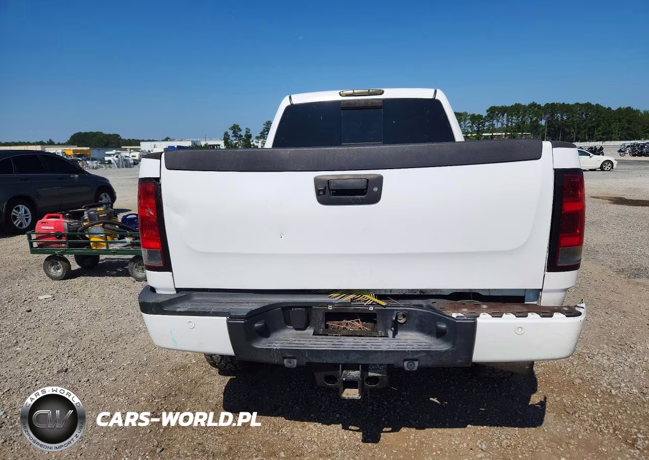 2013 GMC Sierra K2500 Denali VIN:1GT125E82DF146557 - 6